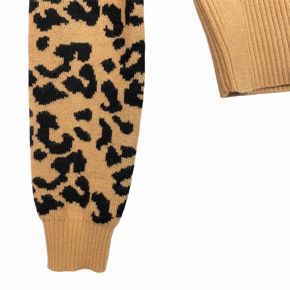 ♦️SOLD♦️NWT NBD Kendra Sweater in Leopard - Picture 3 of 8